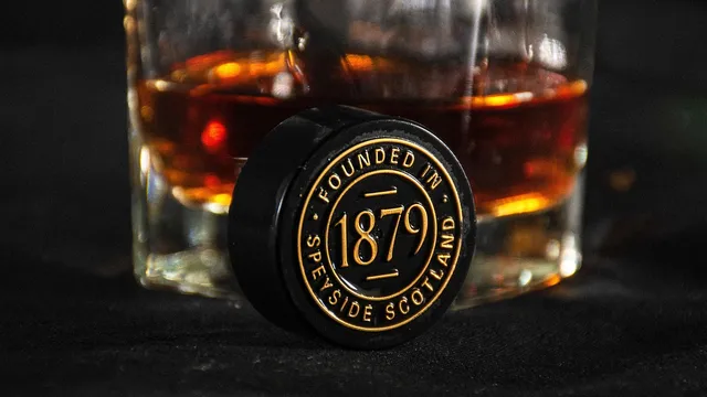 Китай намалява наполовина митата си за шотландското уиски