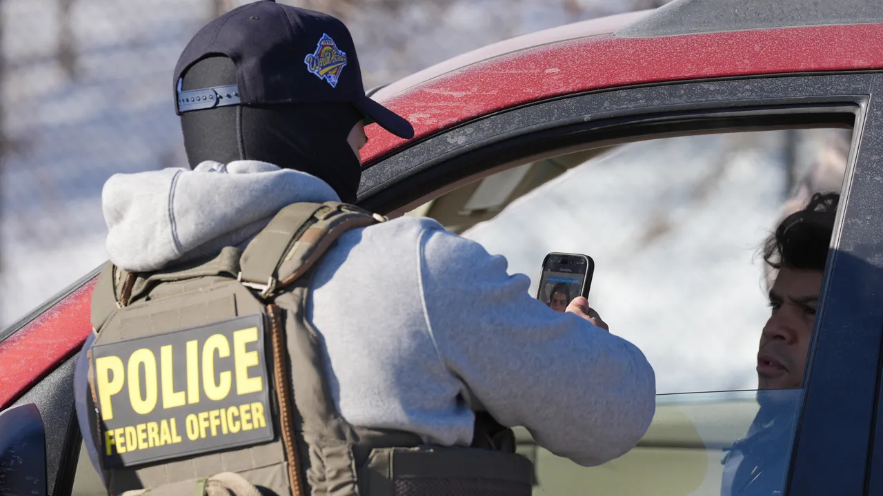 Тръмп признал, че е необходимо подобрение спрямо операциите срещу мигрантите