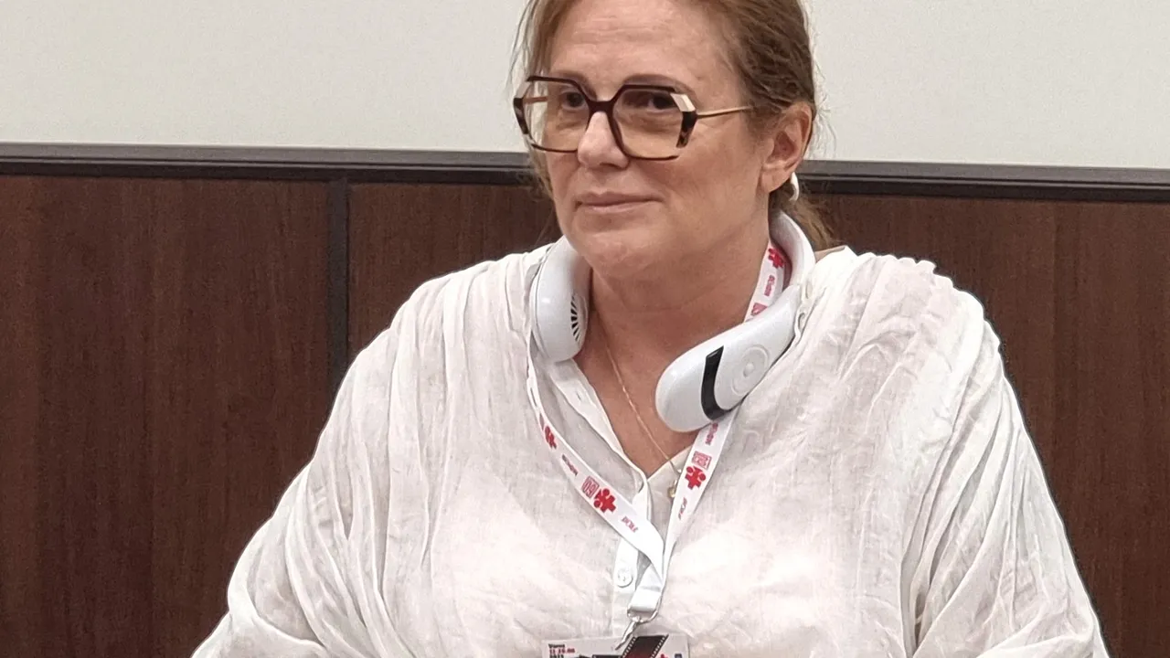 Д-р Гълъбова за поведението на депутатите: Липсват им първите 7 години