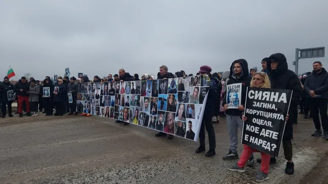 „Стига жертви на пътя“: протест блокира София – Плевен край Телиш
