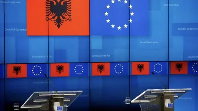 Шидер: С тези темпове Албания ще влезе в ЕС до 2029 г