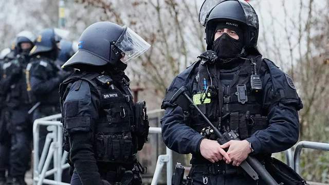 Германия арестува петима за заобикаляне на санкциите срещу Русия