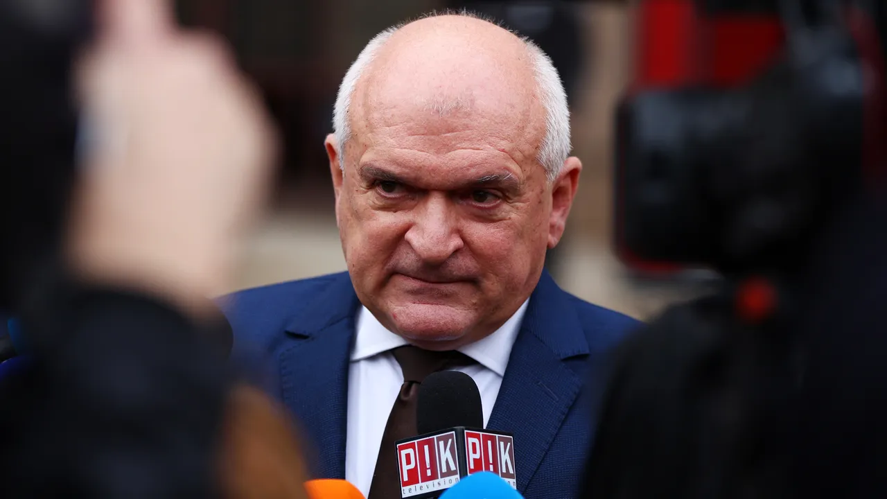 Проф. Киров: Главчев може да влезе с летящ старт на премиерския пост