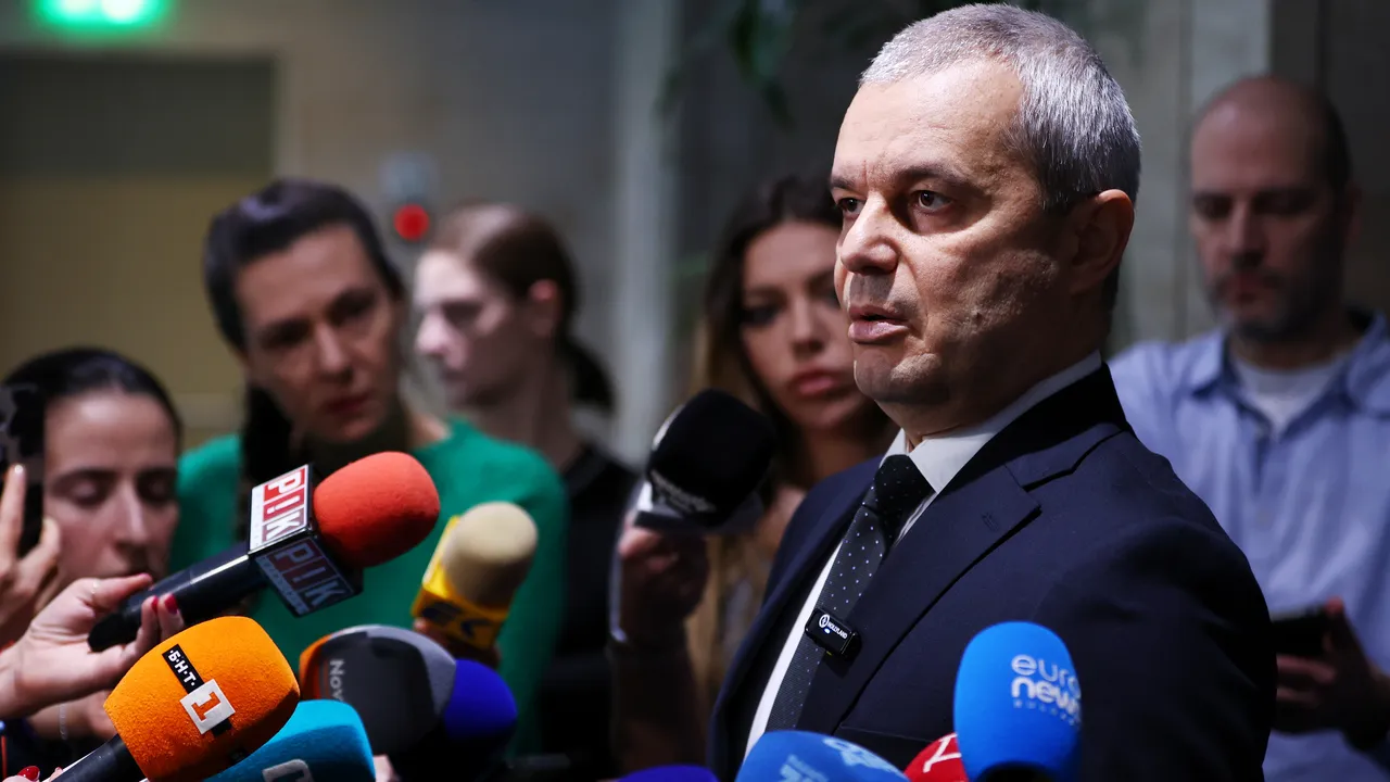 "Възраждане" няма да се явят на консултациите при президента Йотова