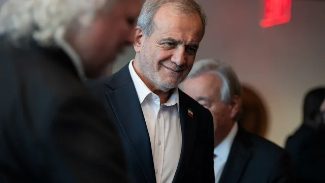 Иранският президент даде зелена светлина за преговори със САЩ