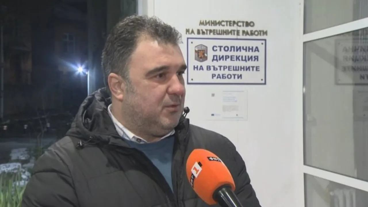 Джебчийка задигна 600 евро в столичен автобус, полицията я задържа