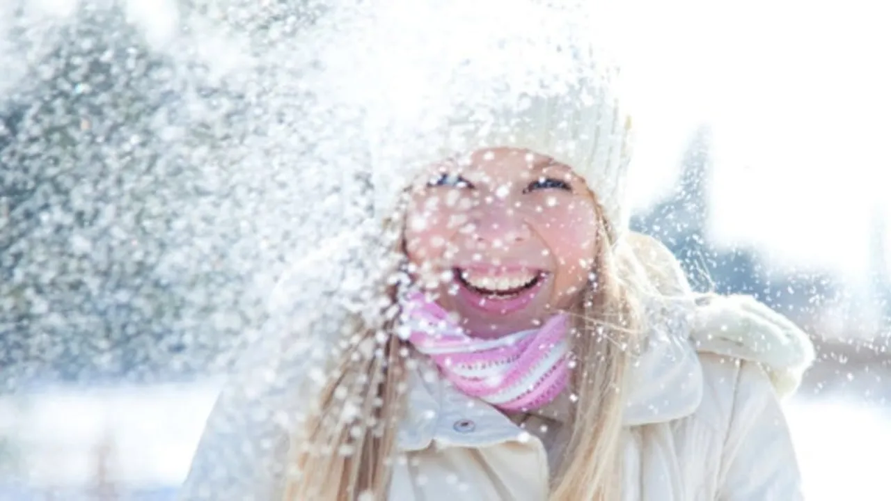 Зимата, която състарява кожата: как студът тайно разрушава женското здраве