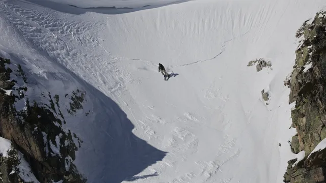 Три лавини са паднали покрай Седемте рилските езера