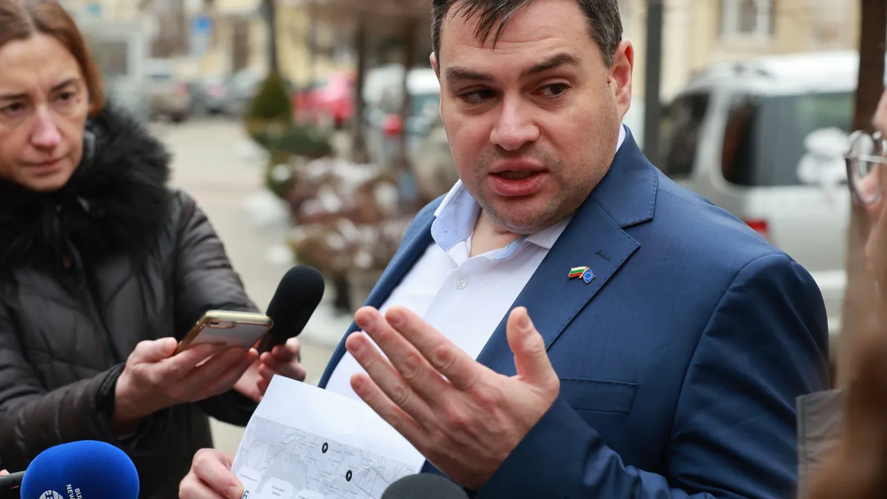 След поскъпването на зоните: Столична община иска 800% по-скъпо паркиране край метрото