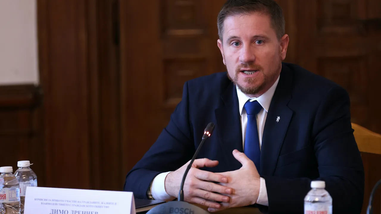 Възраждане: Радев е наш партньор, както и да се позиционира