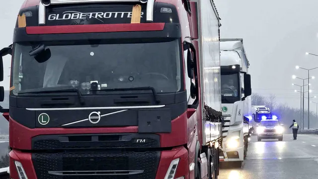 Задържаха шофьор на камион с положителна проба за алкохол