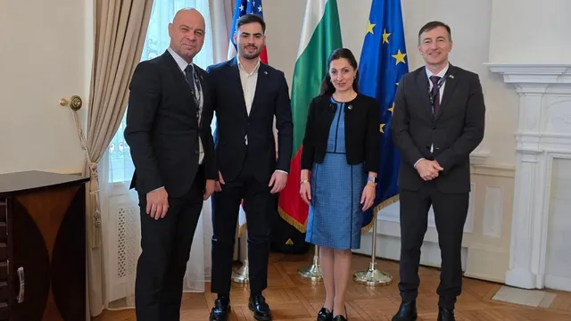 Вижте кои българи ще присъстват на молитвената закуска в САЩ с Тръмп