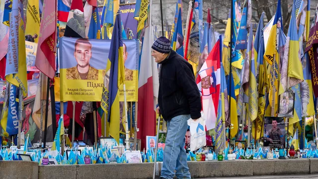 Зеленски: 55 000 украински войници са загинали за 4-ри години война