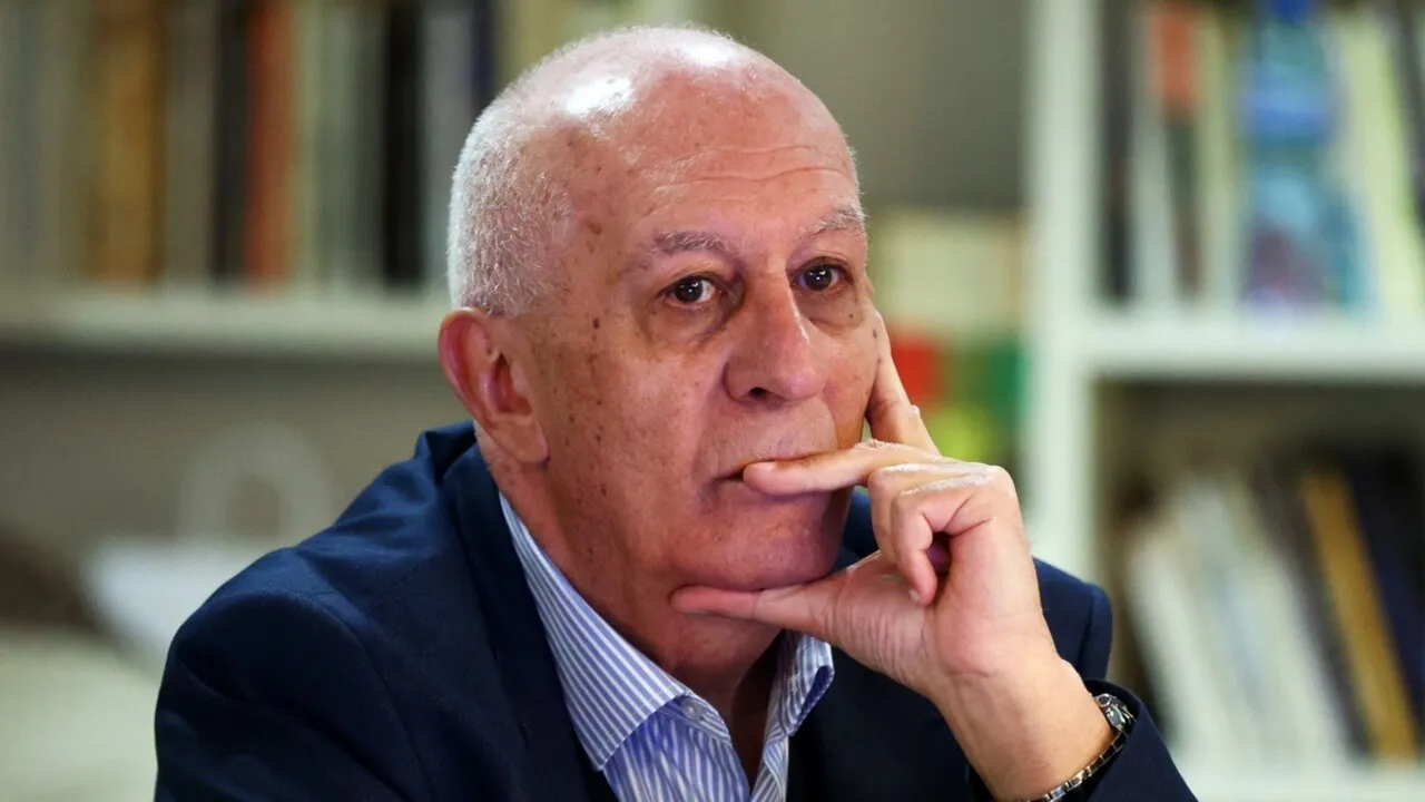 Юрий Асланов: Радев ще бъде политически играч на терена не с БСП, а против нея