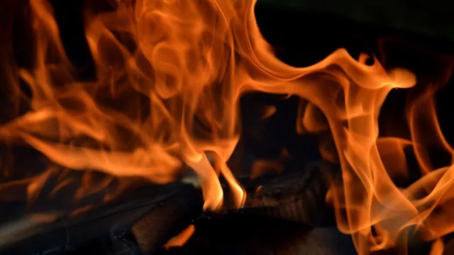 Камера улавя подпалването на хижата край Петрохан