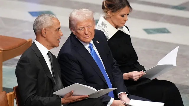 Клип с расисткo меме на семейство Обама бе свален от акаунта на Тръмп