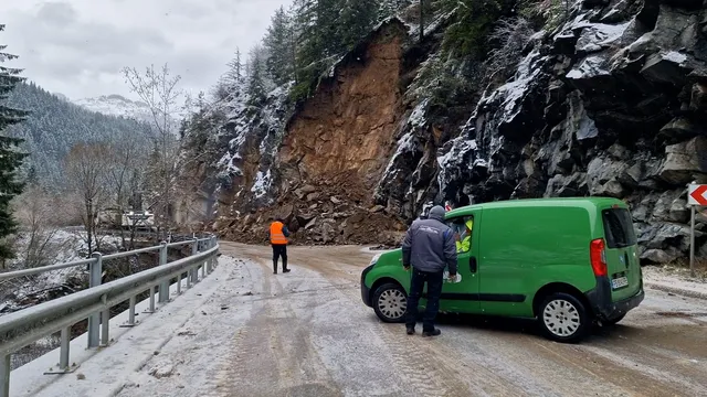 11 свлачища в Тутракан заплашват домове и институции