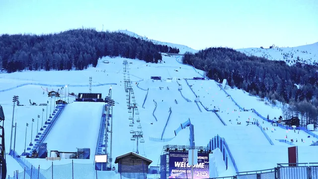 Вертолет вдигна Линдзи Вон от пистата