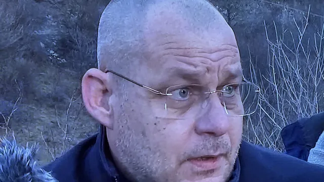 Петрохан: МВР с извънреден брифинг от връх Околчица за телата на тримата издирвани