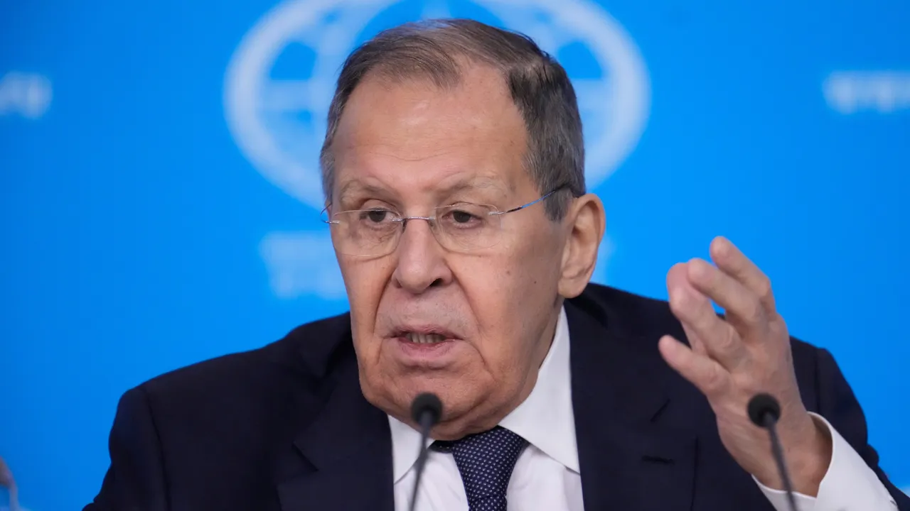 Лавров: Европа настойчиво навлиза в Черноморския регион, пренебрегвайки регионалните формати