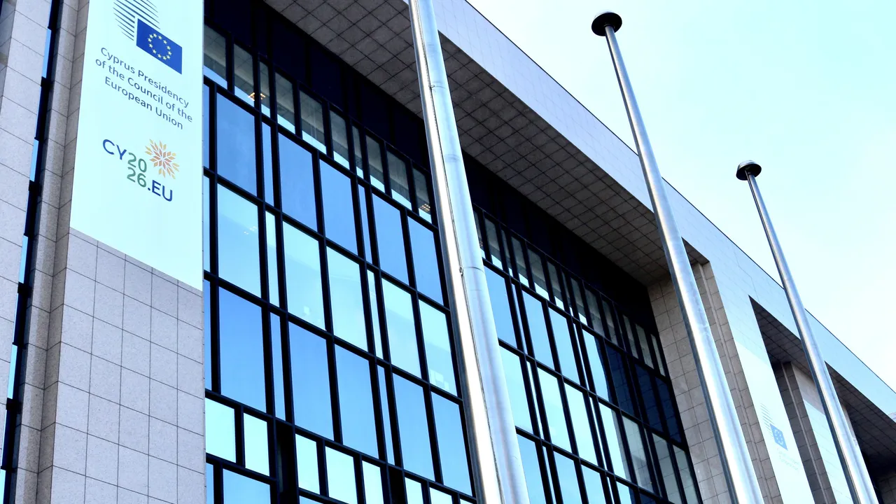 Европейската комисия представя нов пакет от санкции срещу Русия