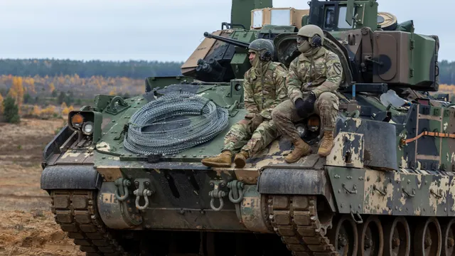 Германска танкова бригада и многонационални сили на НАТО се сляха в Литва