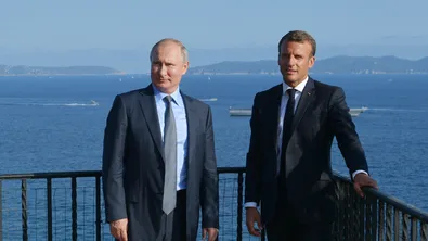 Макрон: Европа трябва да възобнови прекия диалог с Путин за постигане на мир