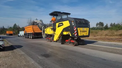 Поставят ограничителни колчета на пътя, където загина Сияна
