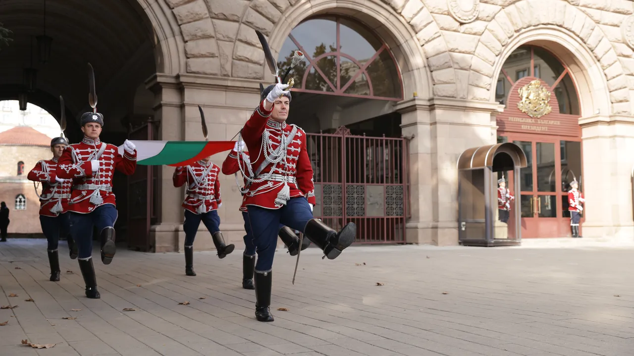 проф. Киров: Процедурата за избор на служебен премиер не е забавена