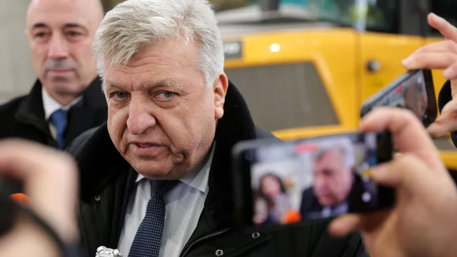 Манол Генов: От сдружението на Калушев влезли въоръжени в екоминистерството