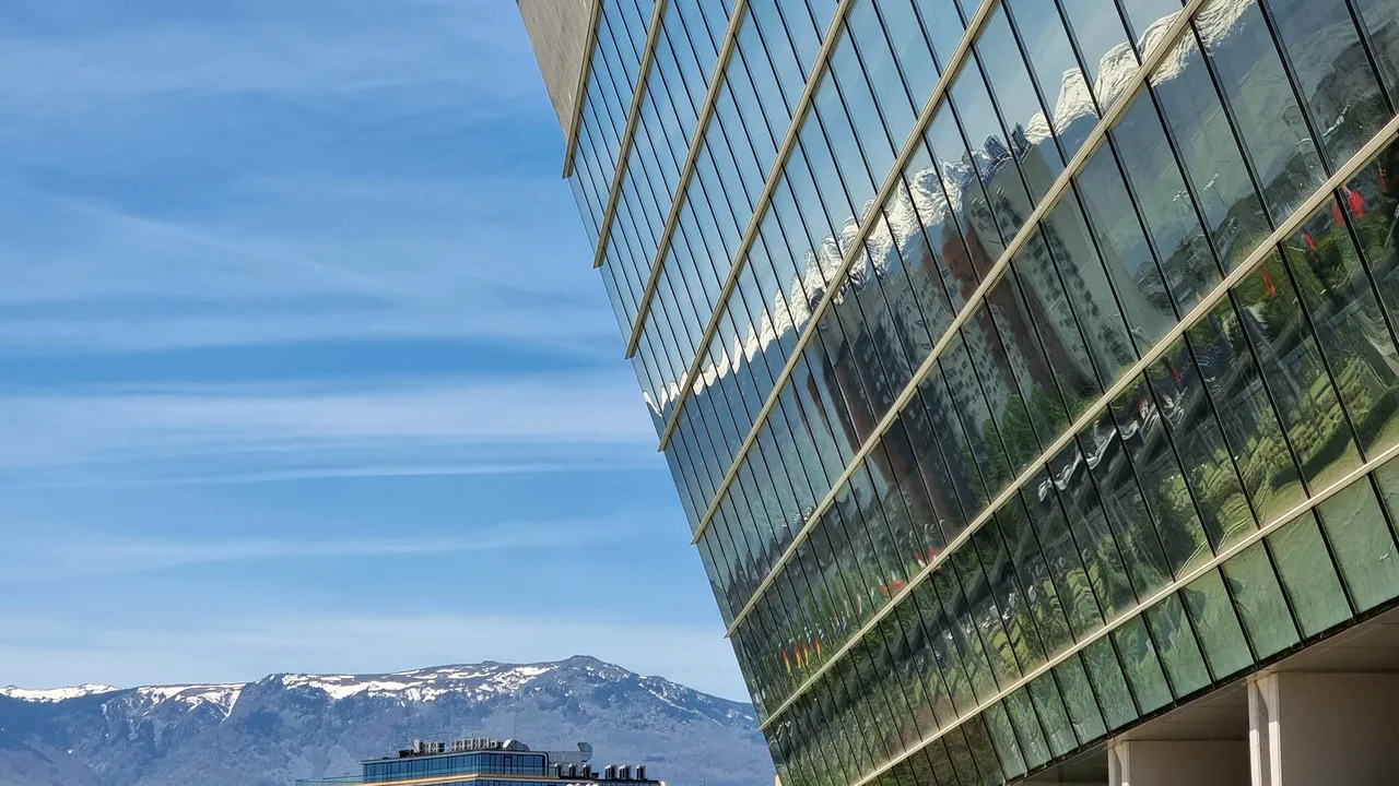 Билети за над 5000 евро за концерт на наш певец