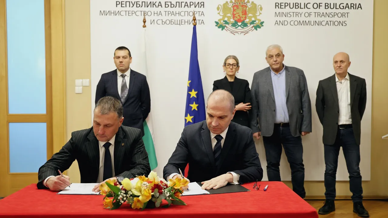 Караджов: За първи път България отваря железопътния си пазар за частен превозвач