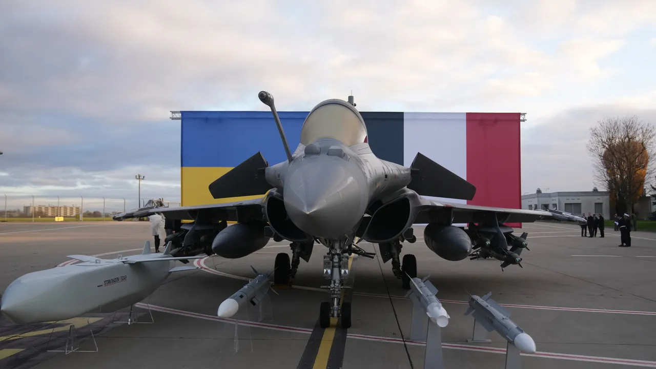 Индия купува 114 изтребителя Rafale за близо $280 млрд.