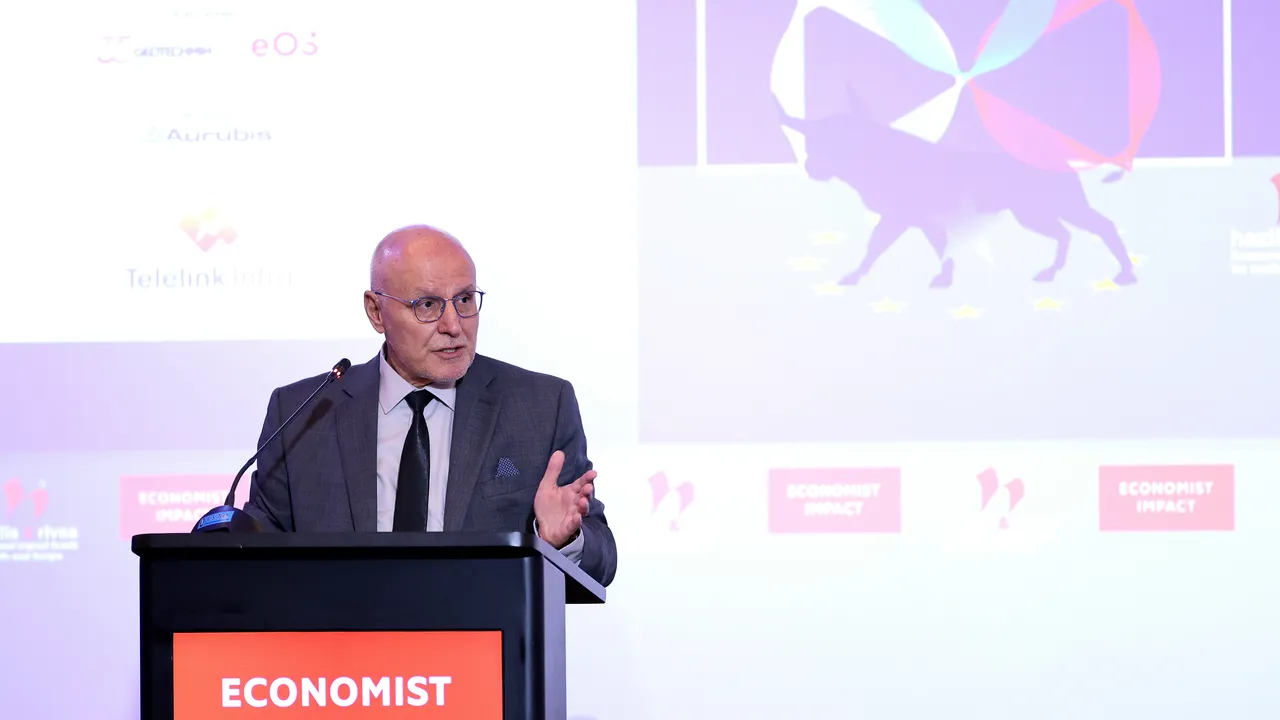 Димитър Радев: Приемането на еврото в България върви по план и без ценови сътресения