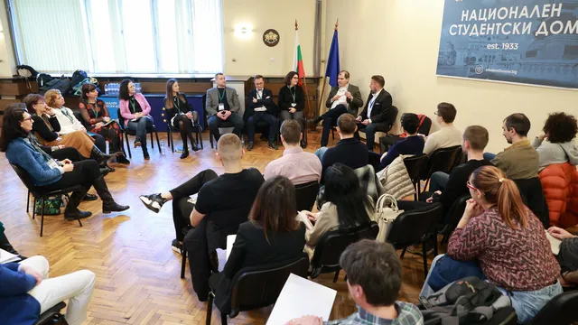 Вълчев за Студентския дом: Организациите там или да плащат наем, или да напуснат