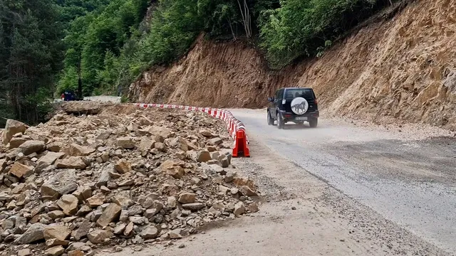 Свлачище донесе частично бедствено положение в община Септември