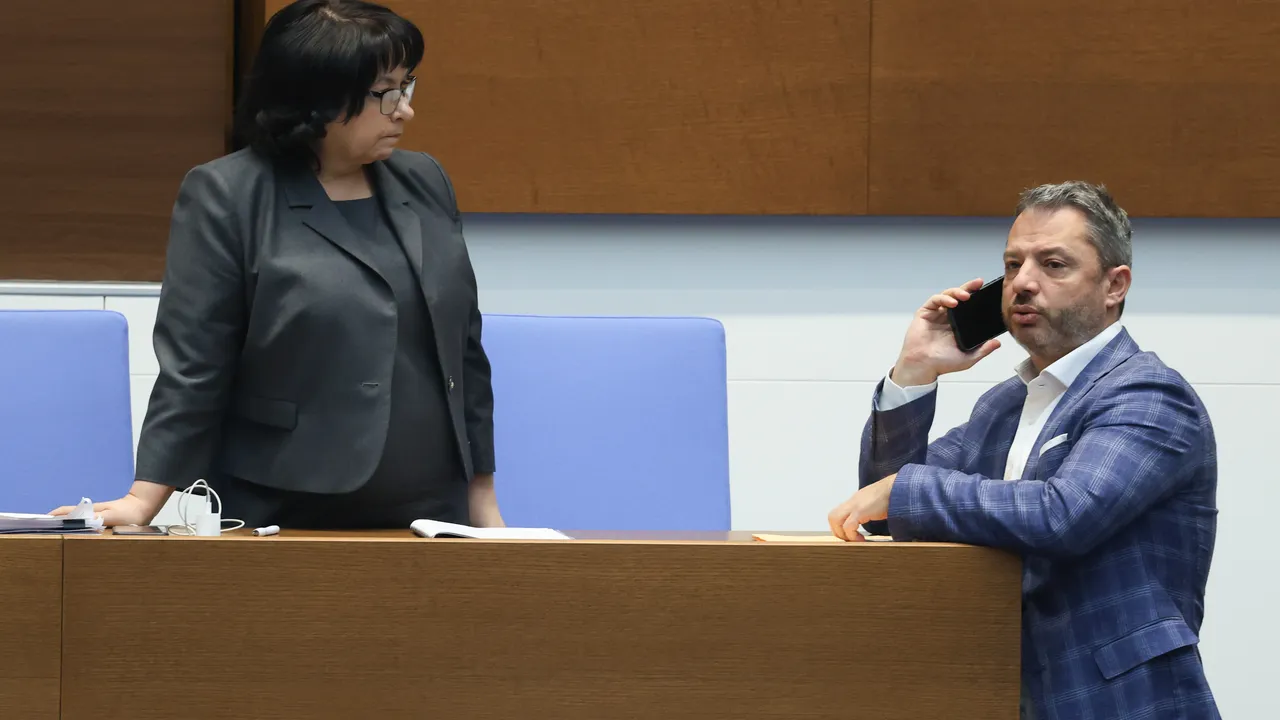 Делян Добрев напуска ГЕРБ?