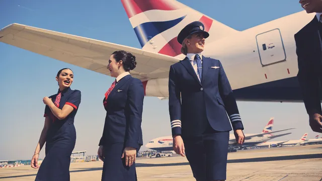 Пътник „почерпил“ екипаж на самолет с бонбони с канабис, три стюардеси са приети в болница