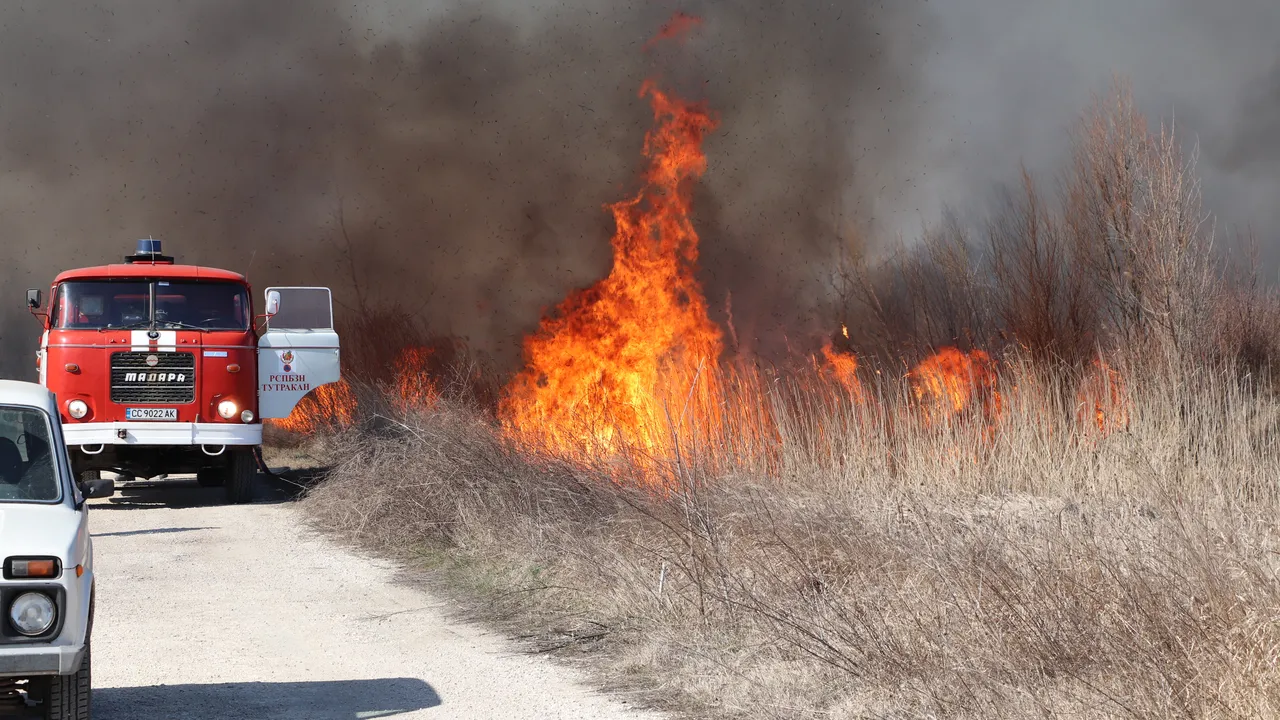 Един загинал и един ранен при пожари за денонощие
