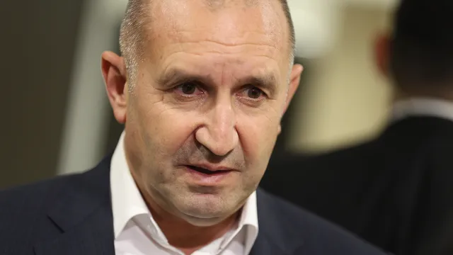 Радев пред българи в Германия: Предстои сблъсък с модела „Борисов-Пеевски“