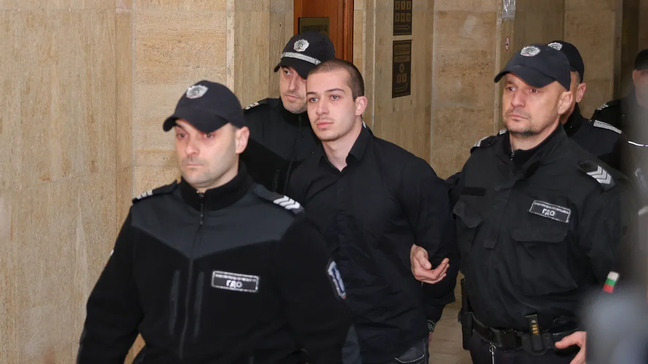 Протест иска Бургазлиев, убил с АТВ майка на Слънчев бряг, да остане в ареста