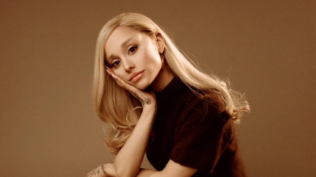 Синтия Ериво разсея слуховете за връзка с Ариана Гранде