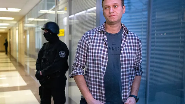 Москва отново отхвърли обвиненията, че е отровила Навални