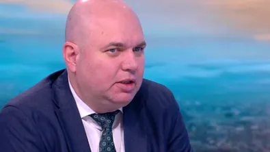 Владислав Панев: „Петрохан“ изисква международно разследване