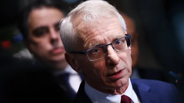 Денков: Можем да гласуваме заедно с Радев, ако той се бори с корупцията