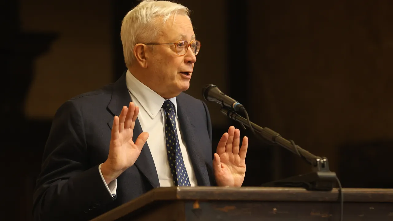 Проф. Джулио Тремонти представи книгата си „Криминогенната държава“