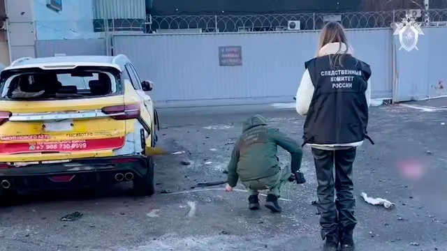 Двама души са загинали при експлозия във военна сграда в Русия