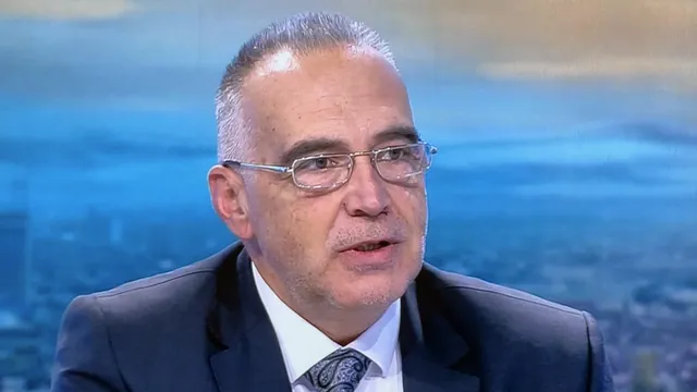 Антон Кутев: Проектът на Радев не е колективен, а личен – той е авторитетът и взема решенията