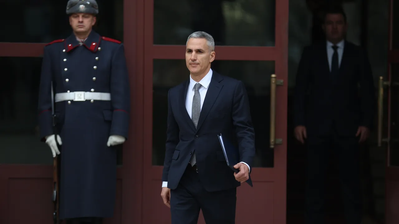 Георги Киряков: Парадокс е гражданската опозиция да влезе във властта