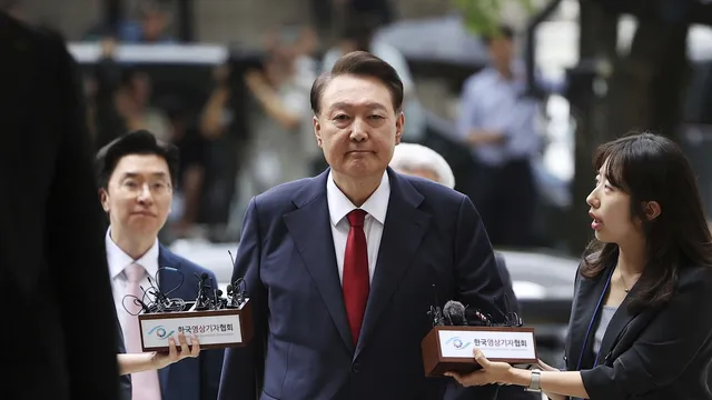 Южнокорейски съд осъди бившия президент на страната на доживотен затвор за бунт